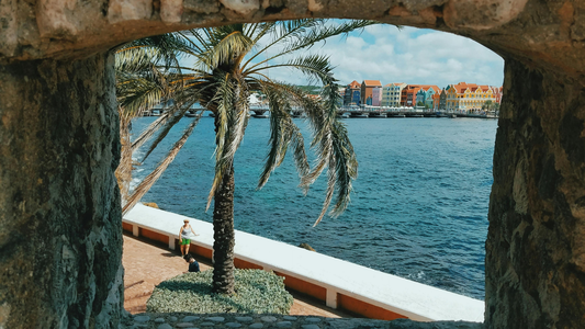 Past Curaçao bij jou?